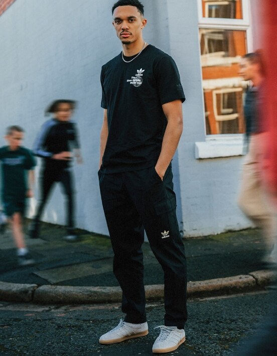 Svetlosini adidas Gazelle