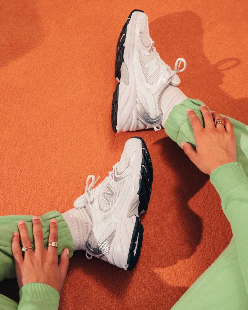 new balance 740
