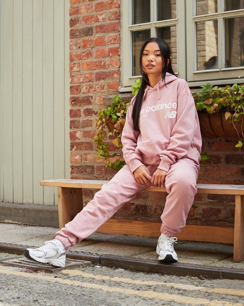 pantaloni New Balance